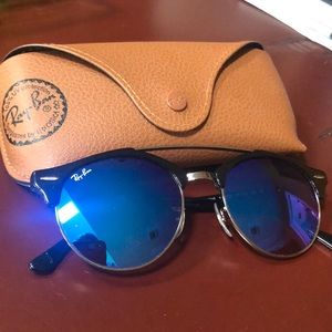 New blue raybans with case!